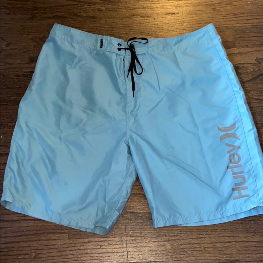 Men’s Hurley swim trunks! 38 in waist